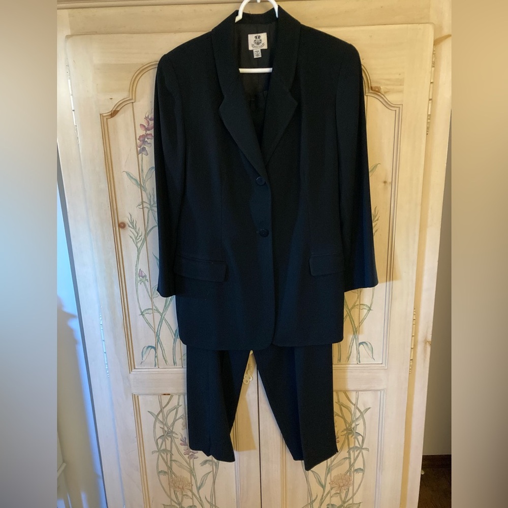 Vintage Renfrew Pant Suit - Size 12